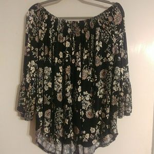 Maurices off shoulder floral top